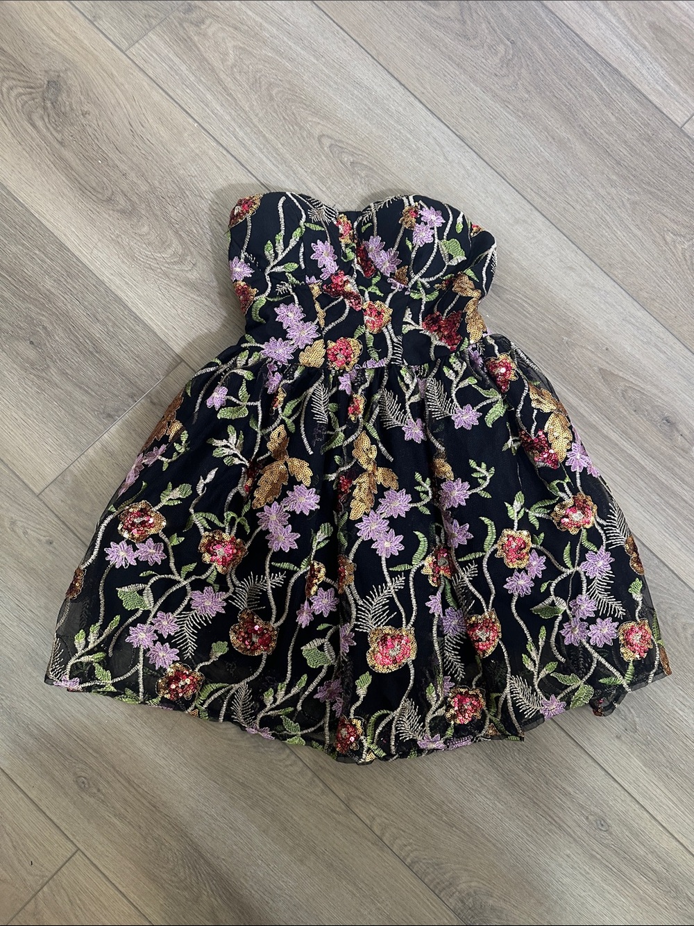 L'ATISTE Black Strapless Floral Embroidered Mini Dress with Sequins. Size Small
